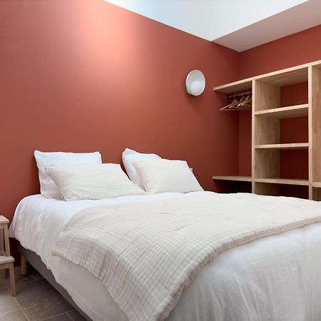 Les Suites Du 13 Aigues-Mortes Exteriör bild
